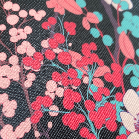 Steve Madden Pink and Blue Crossbody Bag Floral Design - Picture 9 of 10